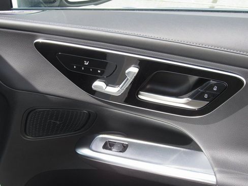 New 2025 Mercedes-Benz GLC 300 4MATIC image 22