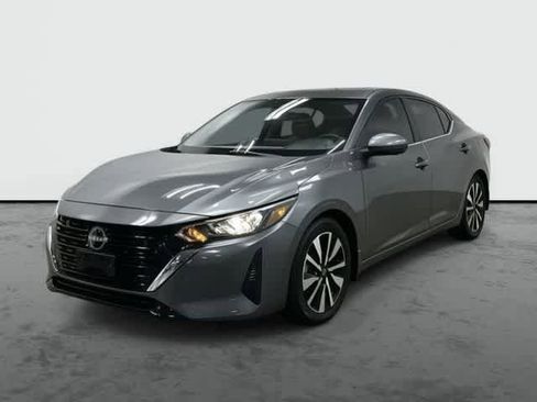 Used 2025 Nissan Sentra SV w/ SV Premium Package FWD image 1