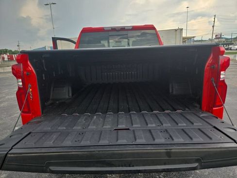Used 2023 Chevrolet Silverado 1500 ZR2 w/ Technology Package AWD/4WD image 23