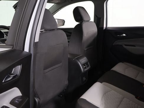 Used 2020 Chevrolet Equinox LS w/ LS Convenience Package FWD image 23