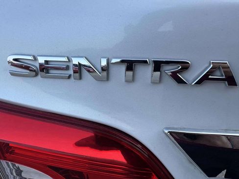 Used 2017 Nissan Sentra SV w/ Style Package FWD image 42