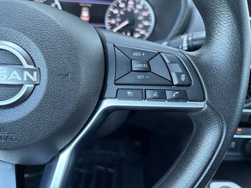 Used 2024 Nissan Sentra SV FWD image 15