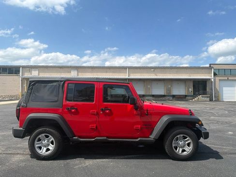 Used 2017 Jeep Wrangler Unlimited Sport AWD/4WD image 4