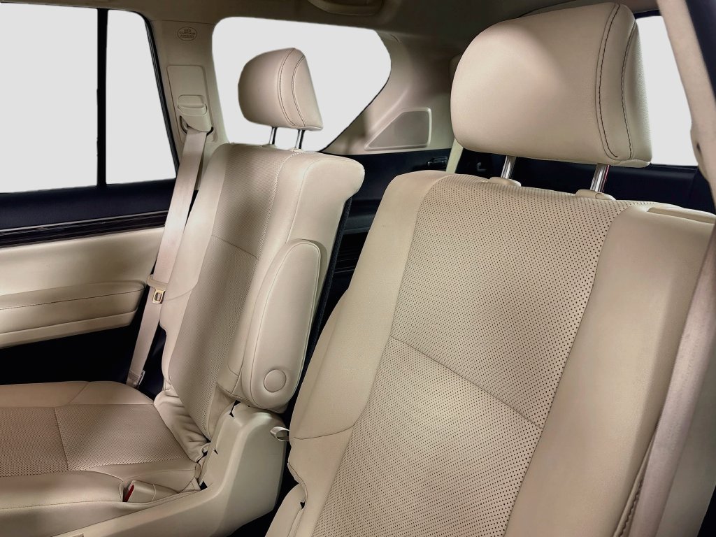 Used 2023 Lexus GX 460 Premium AWD/4WD image 28