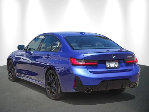 Used 2026 BMW 330i Sedan w/ M Sport Package RWD image 4