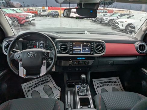 Used 2021 Toyota Tacoma SR5 image 13