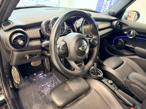Used 2016 MINI Cooper S FWD image 18