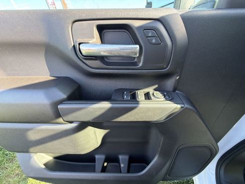New 2026 Chevrolet Silverado 2500 Custom w/ Custom Convenience Package image 19