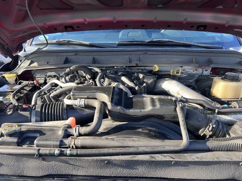 Used 2016 Ford F350 Lariat w/ Lariat Chrome Package image 12