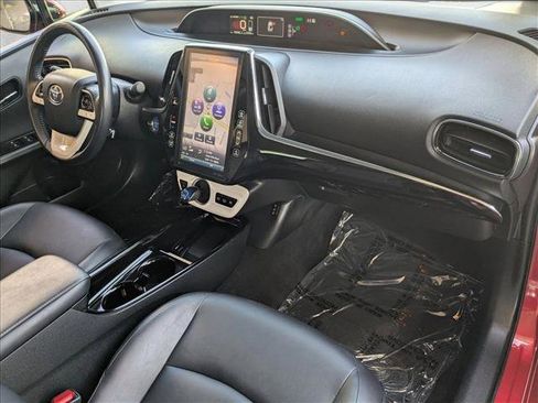 Used 2017 Toyota Prius Prime Premium w/ Carpet Mat Package image 22