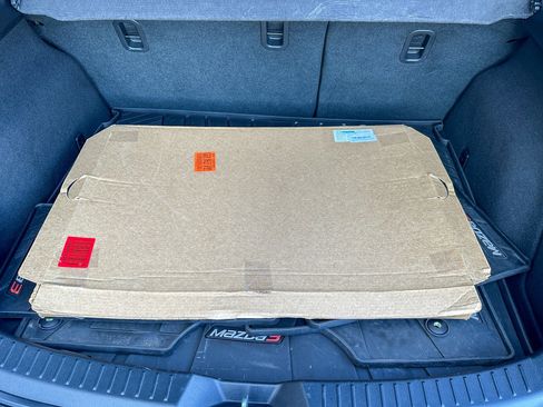 Used 2018 MAZDA MAZDA3 Grand Touring w/ Premium Equipment Package image 26