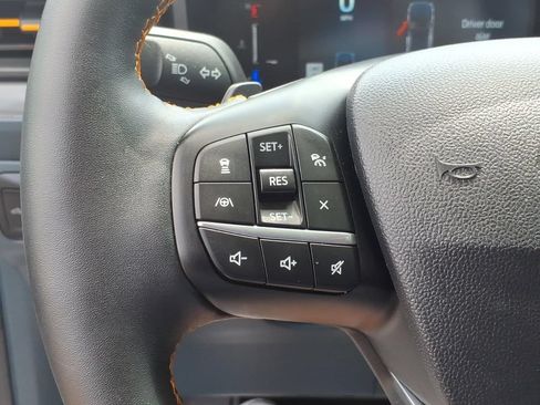 Used 2025 Ford Maverick Tremor AWD/4WD image 21
