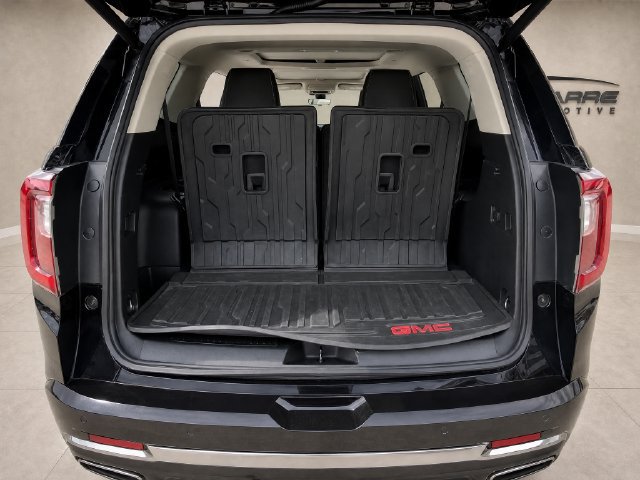 Used 2022 GMC Acadia Denali w/ Denali Ultimate Package FWD image 14