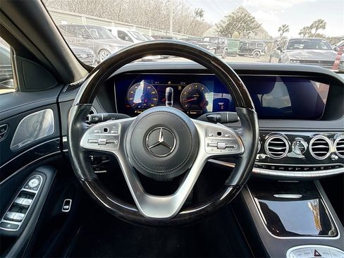 Used 2020 Mercedes-Benz S 560 Sedan image 13