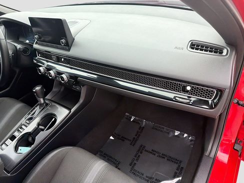 Certified 2023 Honda Civic Sport image 31