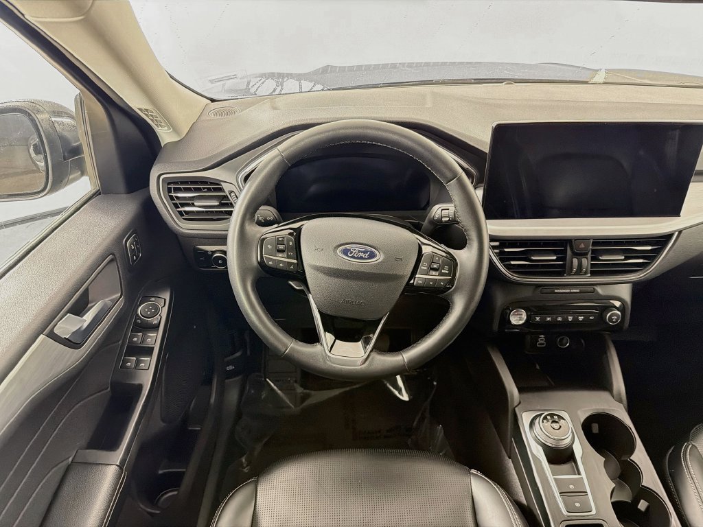 Used 2024 Ford Escape Platinum AWD/4WD image 22