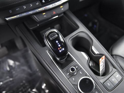 Used 2023 Cadillac XT4 Premium Luxury image 22