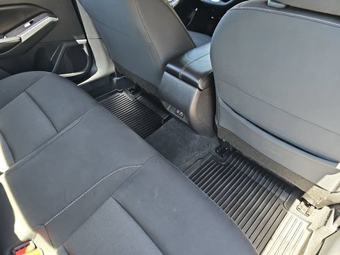 Certified 2023 Nissan Altima 2.5 SV FWD image 11
