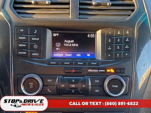 Used 2016 Ford Explorer XLT w/ Class II Trailer Tow Package image 14