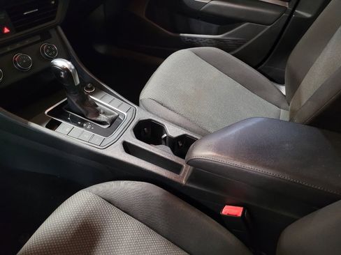 Used 2020 Volkswagen Jetta S FWD image 26