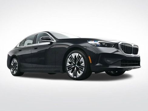 New 2026 BMW i5 eDrive40 image 27