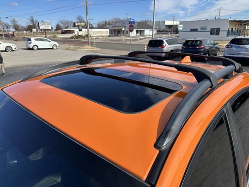 Used 2018 Subaru Crosstrek 2.0i Limited image 9