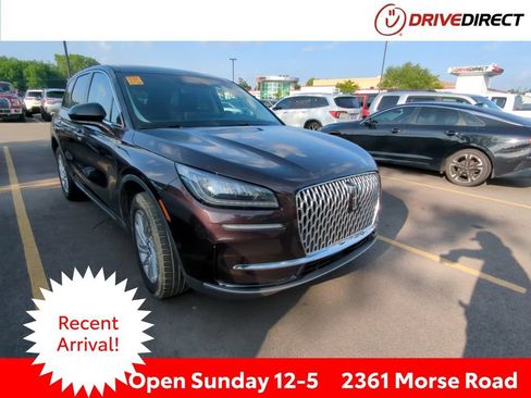 Used 2023 Lincoln Corsair FWD image 1