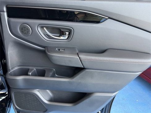 New 2025 Honda Pilot TrailSport image 33