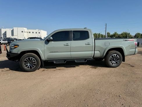 Used 2023 Toyota Tacoma TRD Sport w/ TRD Premium Sport Package AWD/4WD image 2