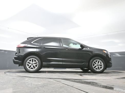Used 2024 Ford Edge SEL image 49