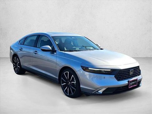 New 2025 Honda Accord Touring image 3