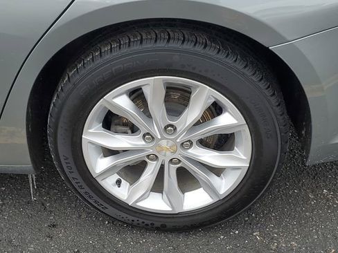 Used 2024 Chevrolet Malibu LT image 30