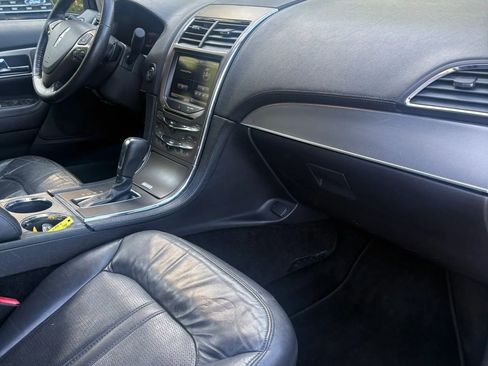 Used 2013 Lincoln MKX AWD image 38