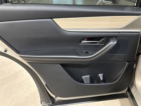 Certified 2025 MAZDA CX-90 Plug-In Hybrid w/ Preferred image 11