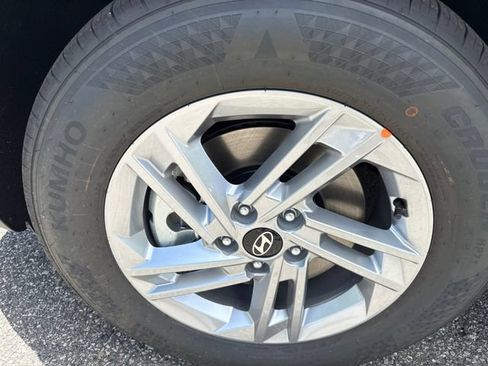 New 2026 Hyundai Tucson SE AWD/4WD image 6
