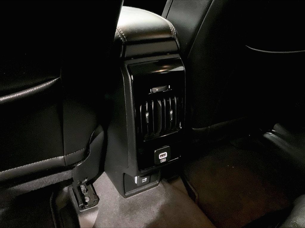 Used 2022 Jeep Compass Limited AWD/4WD image 27