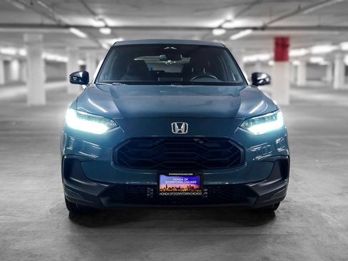 Used 2024 Honda HR-V Sport image 11