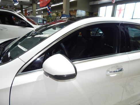 Used 2022 Mercedes-Benz A 220 4MATIC image 11