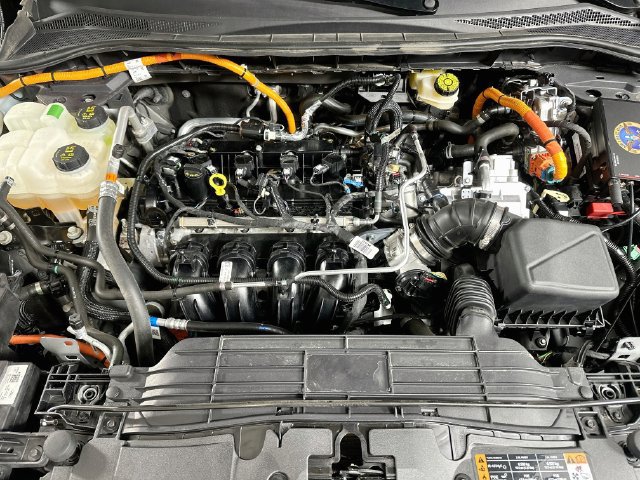 Used 2025 Ford Escape ST-Line w/ Equipment Group 301A FWD image 23