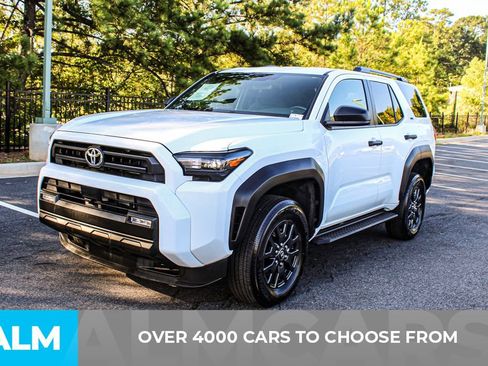 Used 2025 Toyota 4Runner SR5 AWD/4WD image 2