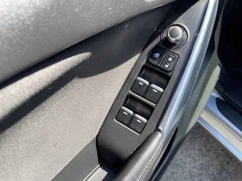 Used 2016 MAZDA MAZDA6 Sport FWD image 21