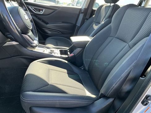 Used 2019 Subaru Forester Premium image 15