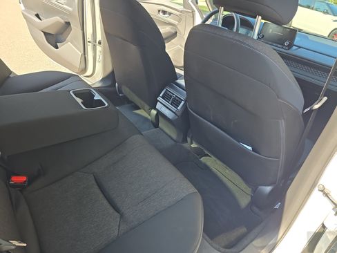 Used 2025 Honda Accord SE image 11