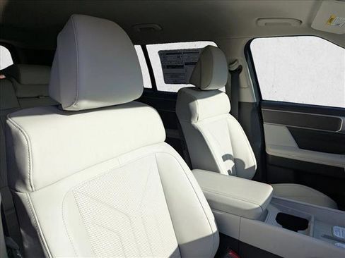 New 2026 Hyundai Santa Fe SEL image 21