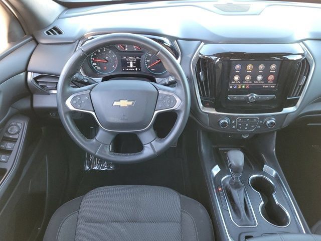 Used 2023 Chevrolet Traverse LT FWD image 10