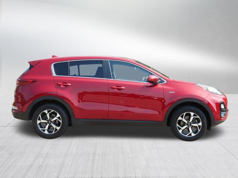 Used 2020 Kia Sportage LX AWD/4WD image 8