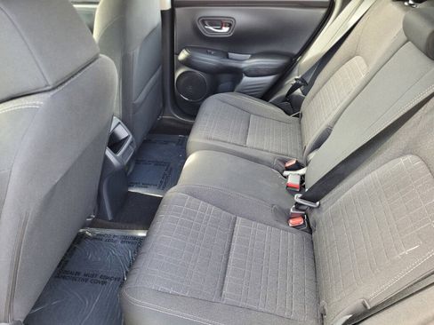 Certified 2025 Honda HR-V LX image 17