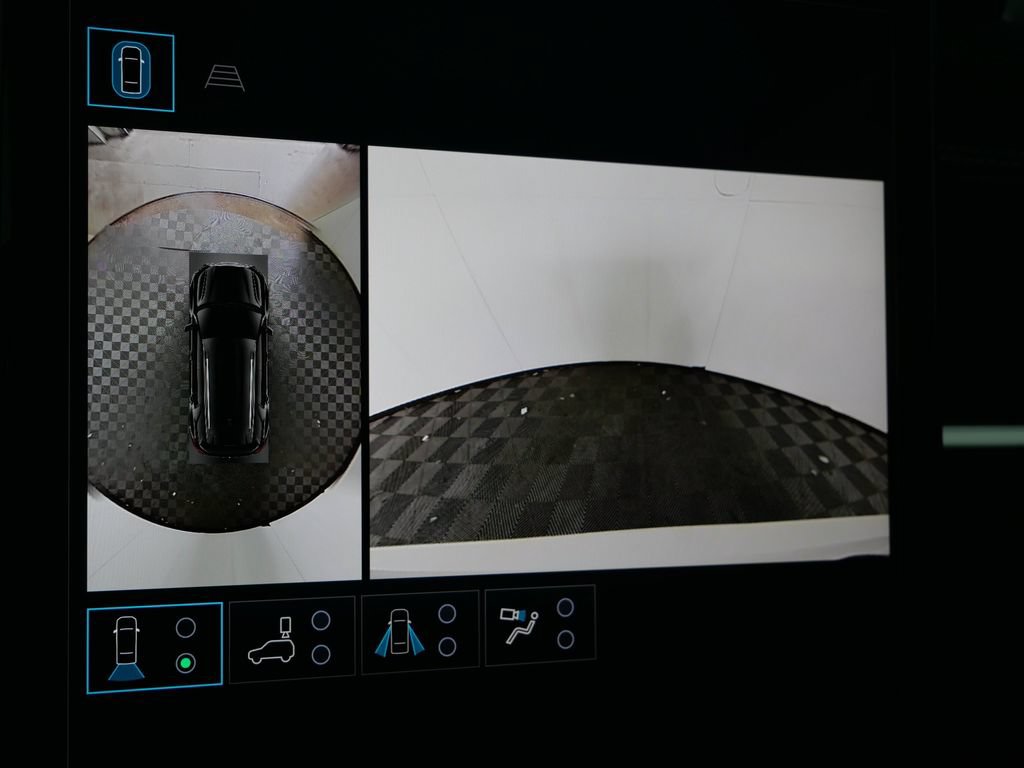 New 2027 GMC Terrain Denali w/ LPO, Floor Liner Package AWD/4WD image 30