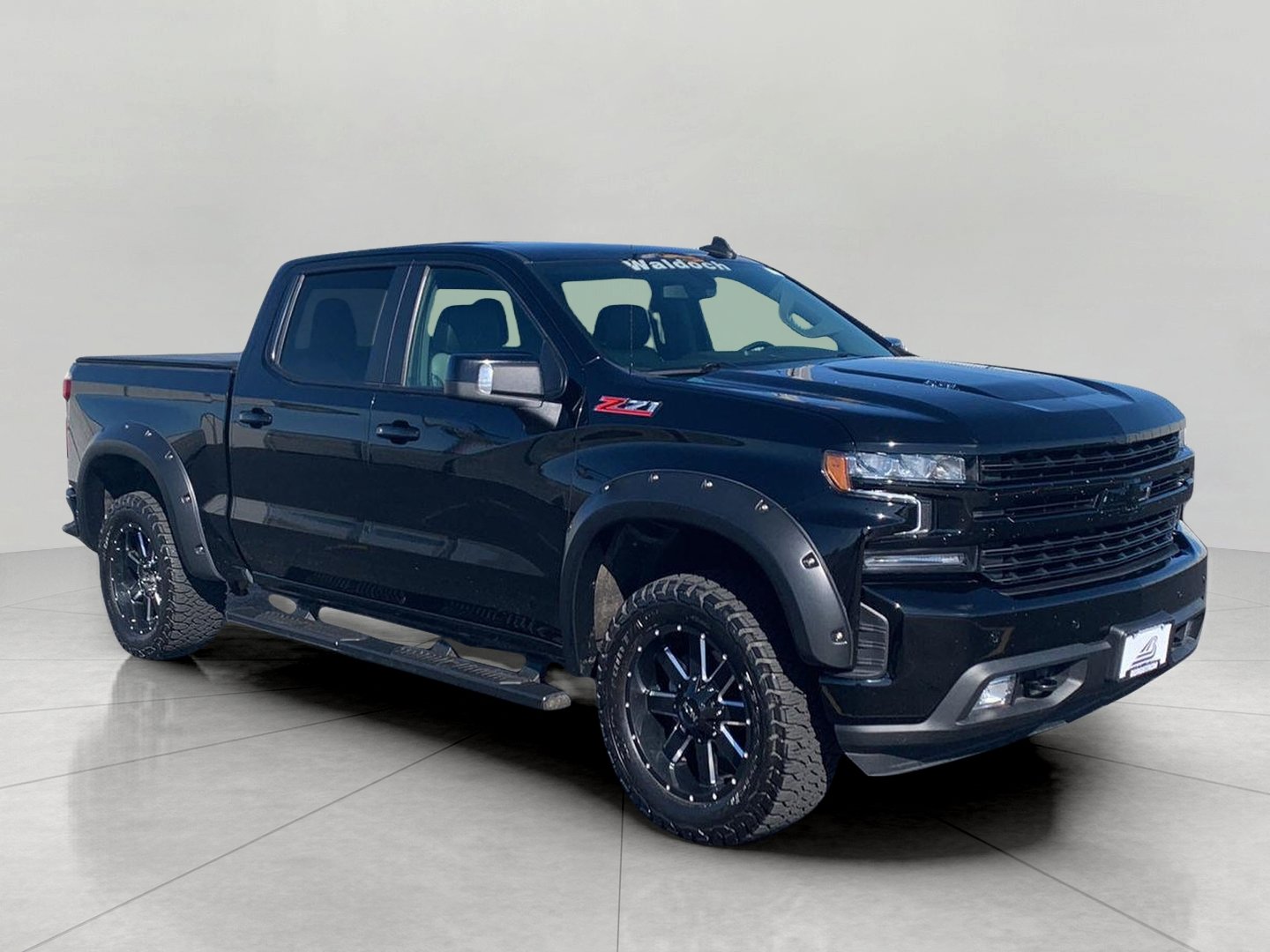 Used 2022 Chevrolet Silverado 1500 RST AWD/4WD image 1