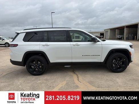 Used 2026 Jeep Grand Cherokee L Limited w/ Limited Altitude Package AWD/4WD image 8